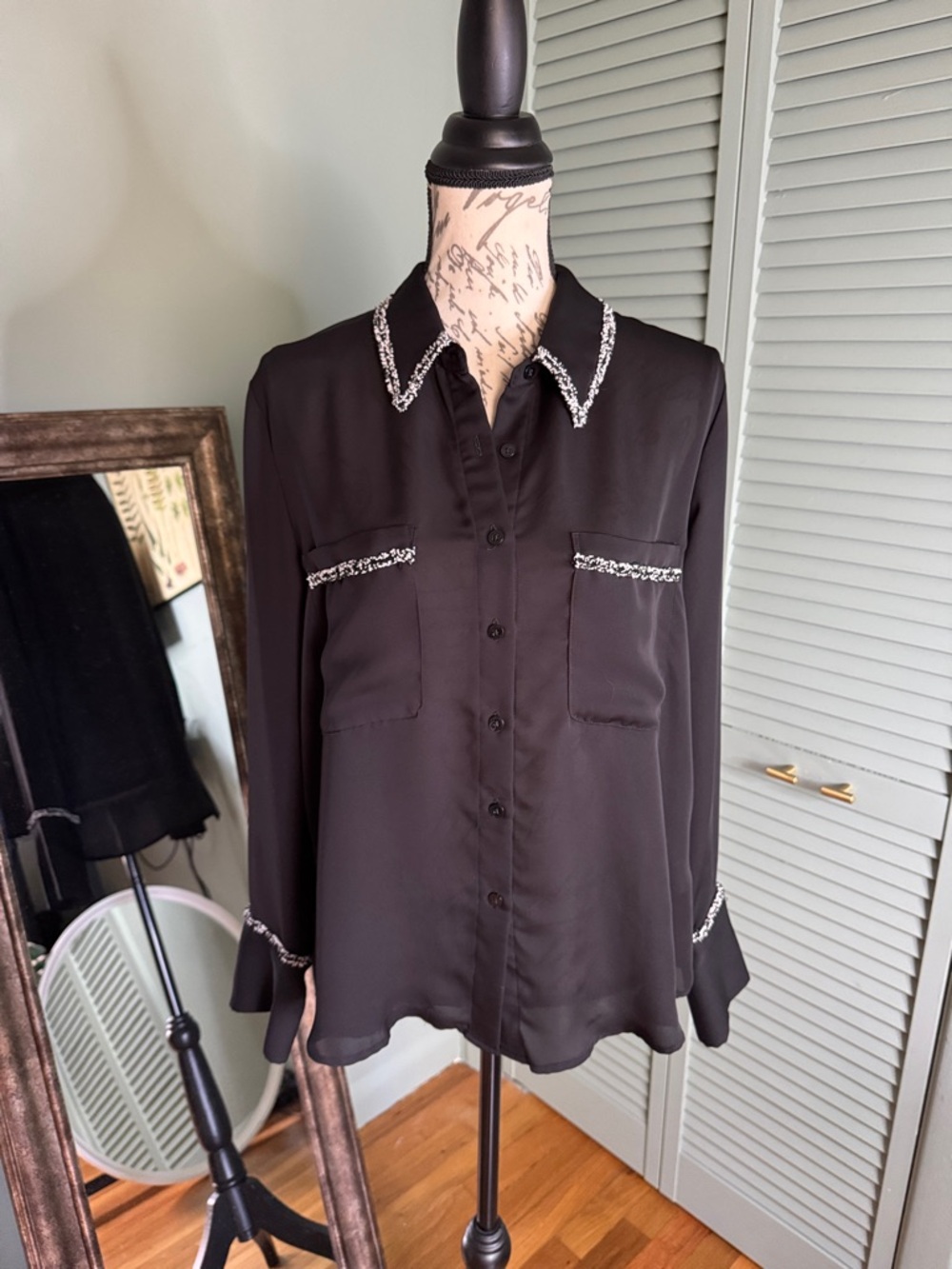 Laundry By Shelli Segal Black Button-Down Blouse with black & white thread Trim